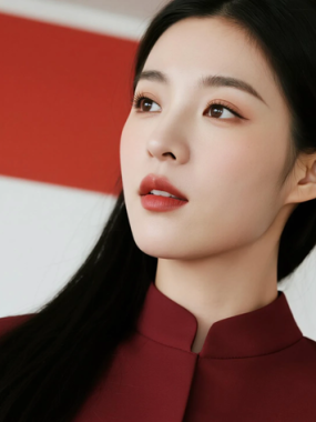 AI空乘气质电脑桌面壁纸 | 拼接制服个性干练女生8K超高清无水印套图